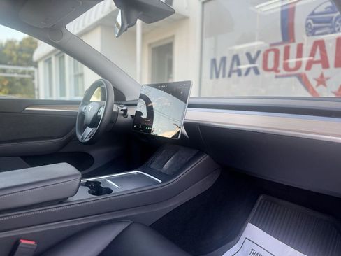 Used 2022 Tesla Model Y Performance AWD/4WD image 54