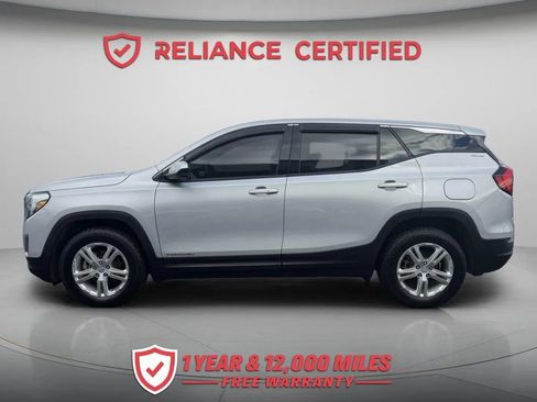 Used 2020 GMC Terrain SLE image 3