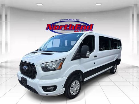 Used 2024 Ford Transit 350 XLT RWD image 6