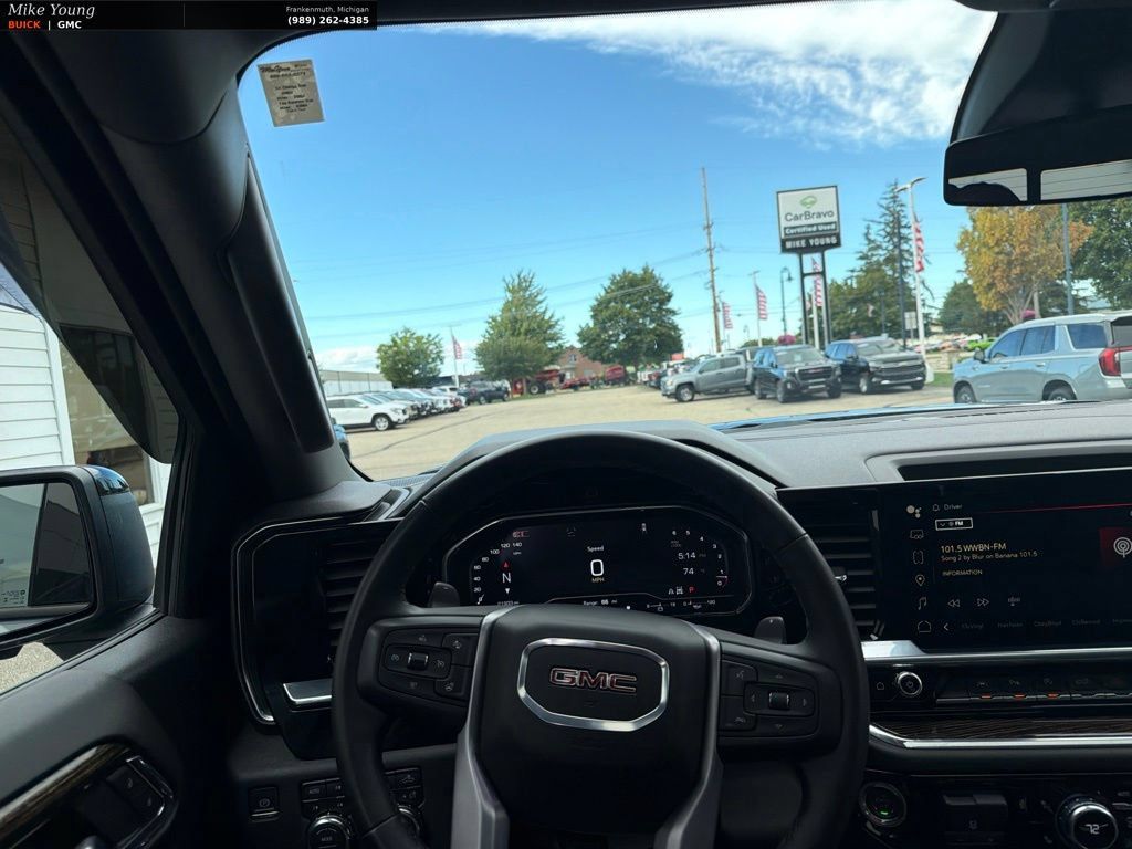 Used 2024 GMC Sierra 1500 Elevation w/ Elevation Premium Package AWD/4WD image 28