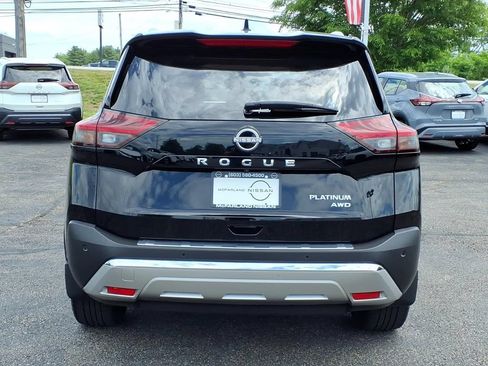Certified 2023 Nissan Rogue Platinum w/ Platinum Premium Package AWD/4WD image 4