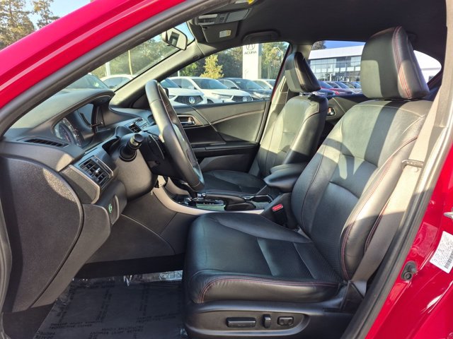 Used 2017 Honda Accord Sport Special Edition image 15