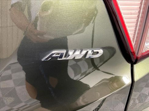 Used 2017 Honda HR-V EX image 23