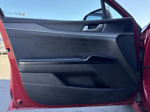 Used 2021 Kia K5 GT-Line image 10