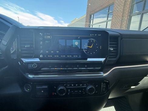 Used 2023 Chevrolet Silverado 1500 LT w/ All Star Edition Plus image 27