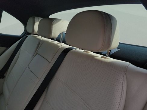 Certified 2025 Mercedes-Benz C 300 Sedan image 13