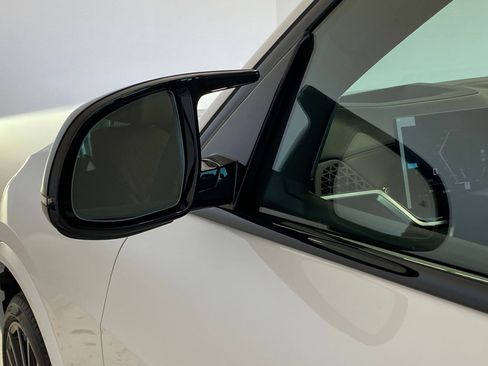 New 2026 BMW X5 M60i image 22