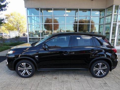 New 2025 Mitsubishi Outlander Sport SE image 4