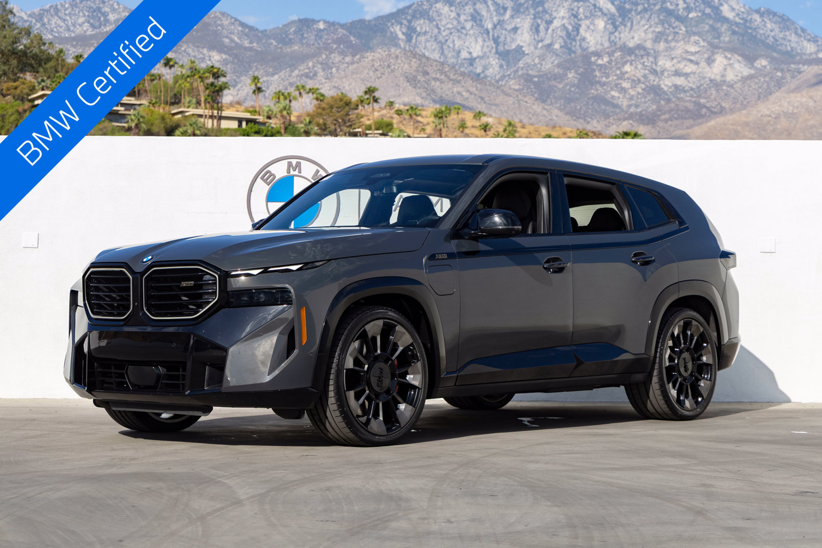Certified 2024 BMW XM AWD/4WD image 1
