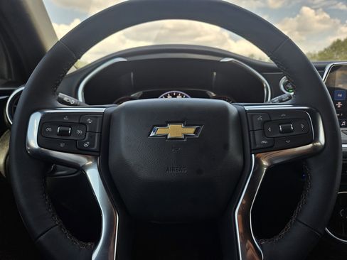 Used 2022 Chevrolet Blazer Premier w/ Enhanced Convenience Package image 8