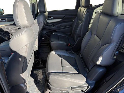 Certified 2022 Subaru Ascent Limited w/ Technology Package image 17