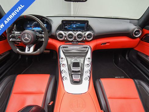 Used 2019 Mercedes-Benz AMG GT C image 12