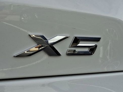 New 2026 BMW X5 xDrive40i w/ Parking Assistance Package image 21