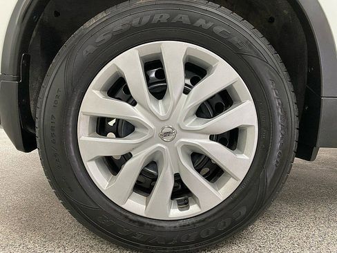 Used 2017 Nissan Rogue S image 25