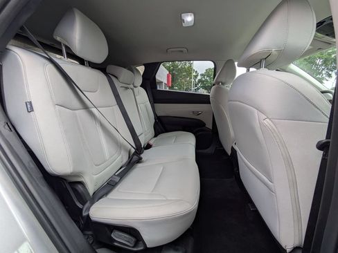 Used 2025 Hyundai Tucson SEL AWD/4WD image 26