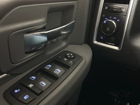 Used 2017 RAM 1500 Big Horn RWD image 16