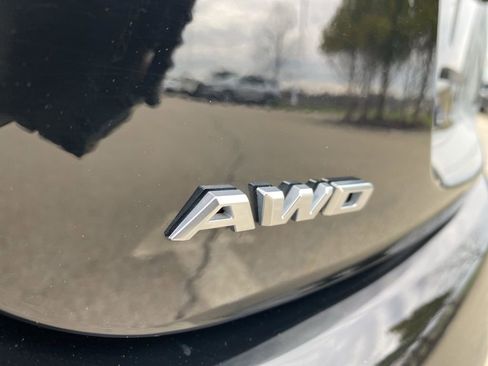 Used 2025 Cadillac CT5 V w/ Platinum Package image 16