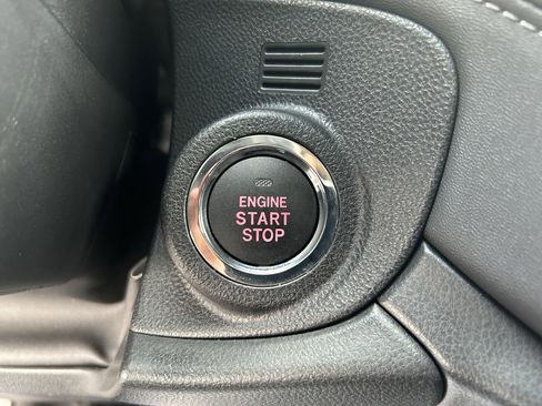 Certified 2025 Subaru Outback Premium image 18