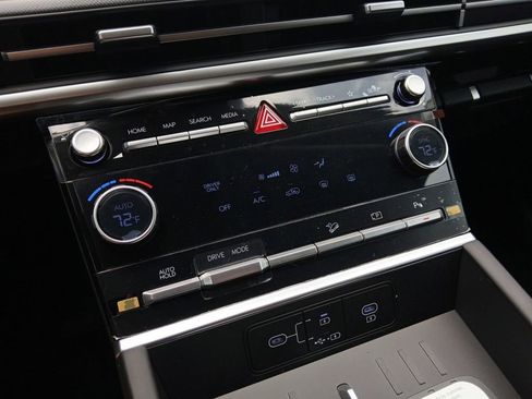 New 2026 Hyundai Santa Fe SE FWD image 21