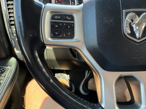 Used 2018 RAM 2500 Laramie w/ Convenience Group image 34