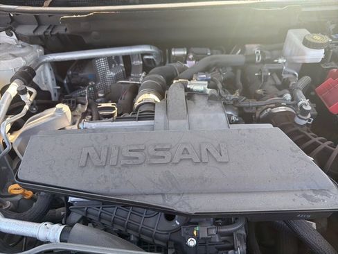 Certified 2025 Nissan Rogue S image 17