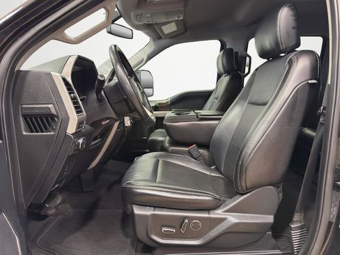 Used 2019 Ford F250 Lariat image 12