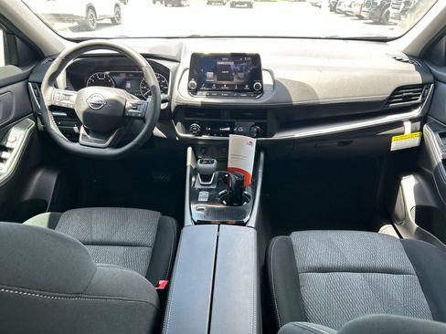 New 2026 Nissan Rogue SV FWD image 11