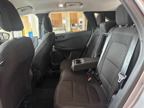 Certified 2024 Ford Escape Active AWD/4WD image 32