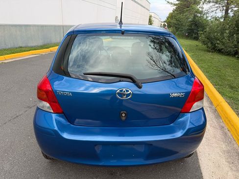Used 2011 Toyota Yaris 4-Door Hatchback w/ PWR Pkg w/Steel Wheels FWD image 11