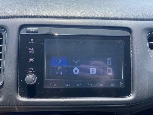 Used 2019 Honda HR-V EX image 22
