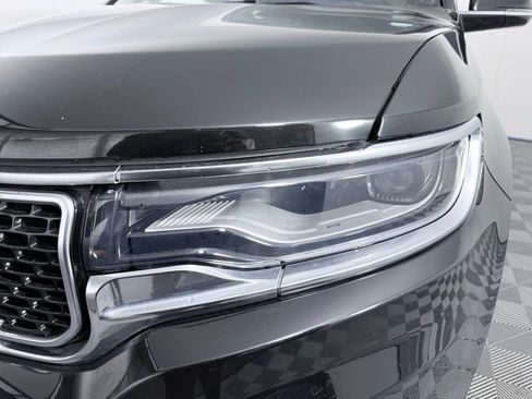 Used 2024 Jeep Wagoneer Series II w/ Flexible Seating Group image 27