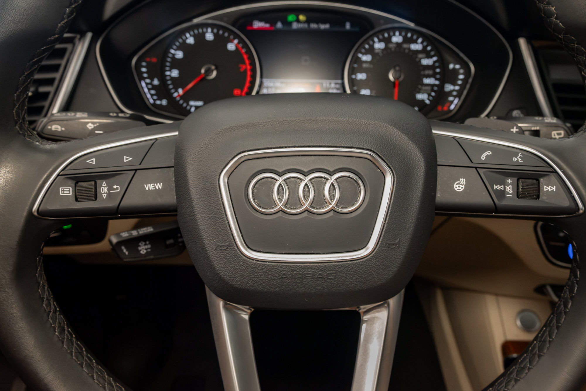 Used 2023 Audi Q5 2.0T Premium w/ Convenience Package AWD/4WD image 13