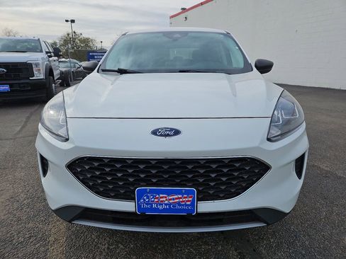 Used 2022 Ford Escape SE w/ Convenience Package image 3