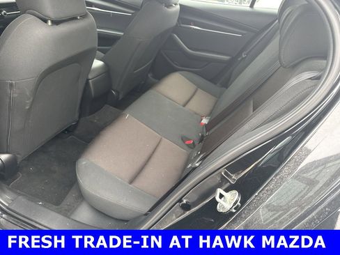 Used 2021 MAZDA MAZDA3 s image 4