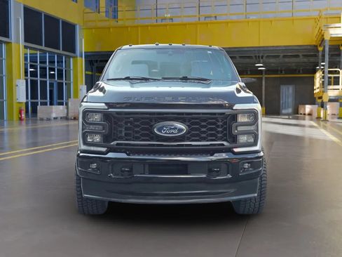 Used 2023 Ford F350 Lariat w/ Lariat Ultimate Package AWD/4WD image 10