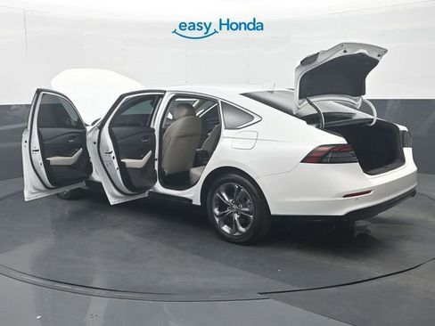 Used 2024 Honda Accord EX-L image 39