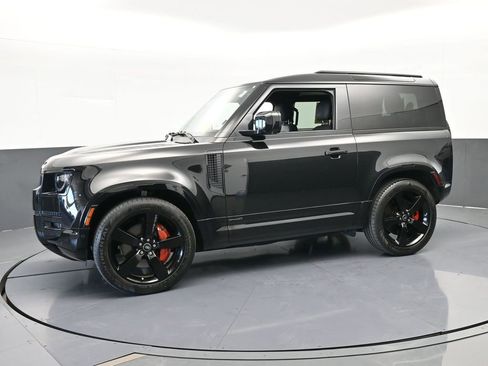 Used 2023 Land Rover Defender 90 X image 2