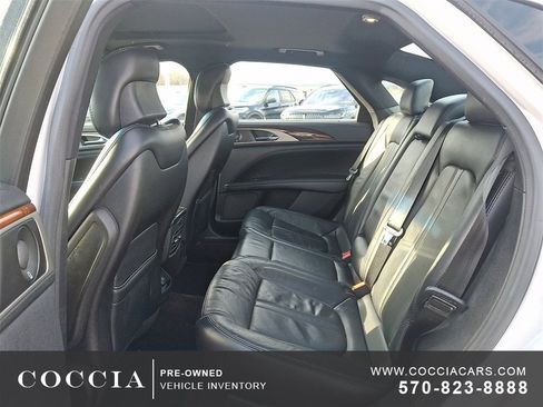Used 2017 Lincoln MKZ Reserve w/ Technology Package image 9