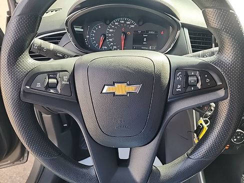 Used 2020 Chevrolet Trax LS w/ Tint and Cruise Package image 17