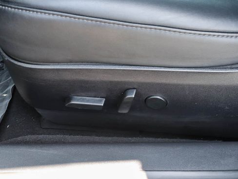 Used 2018 Tesla Model 3 RWD image 23