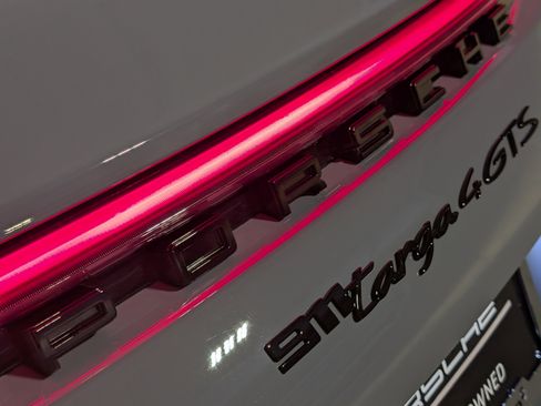 Used 2024 Porsche 911 Targa 4 GTS image 16