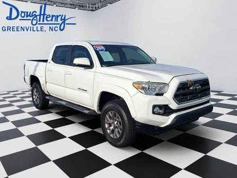 Used 2019 Toyota Tacoma SR5 RWD image 7