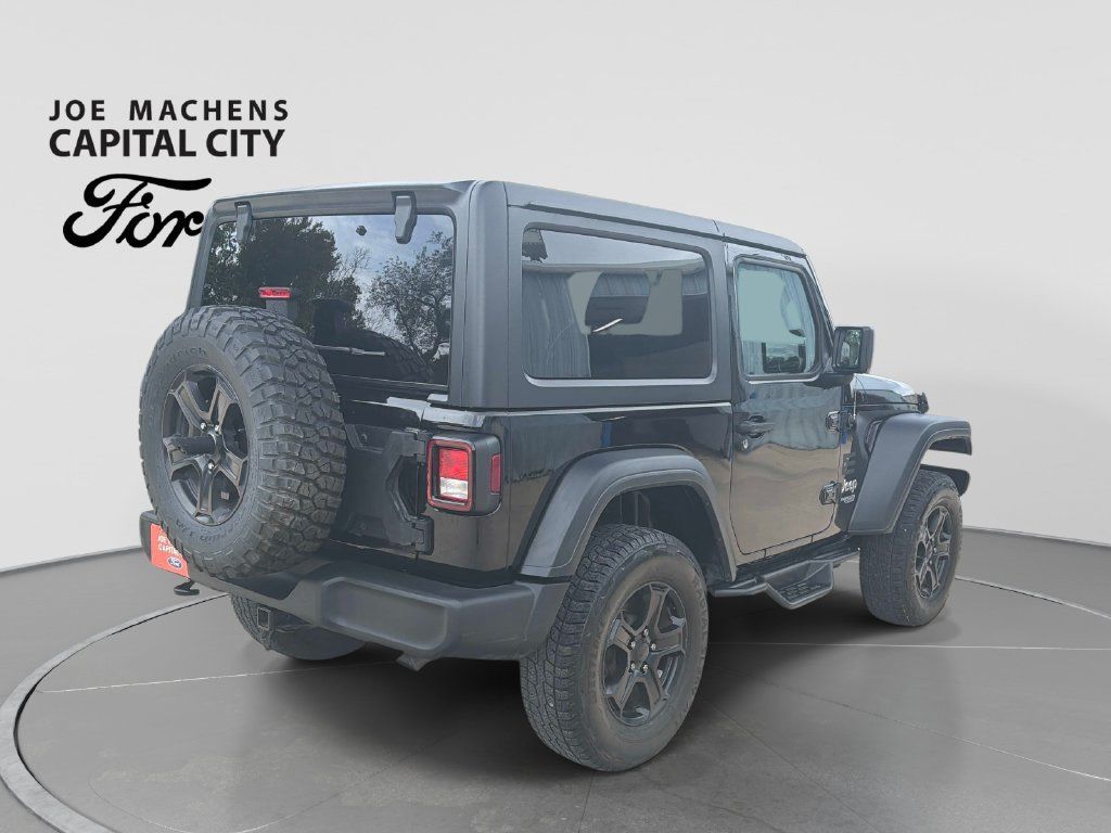 Used 2018 Jeep Wrangler Sport AWD/4WD image 5