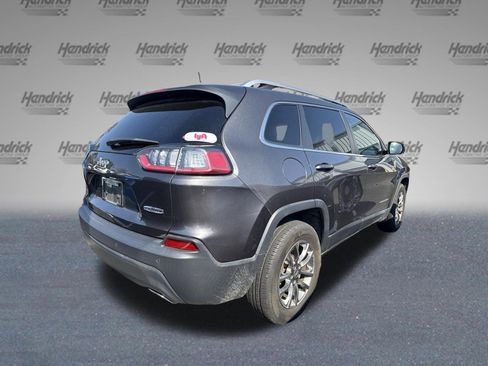 Used 2019 Jeep Cherokee Latitude Plus w/ Comfort/Convenience Group image 8