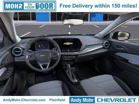 New 2026 Chevrolet Trax LT w/ Driver Confidence Package FWD image 15