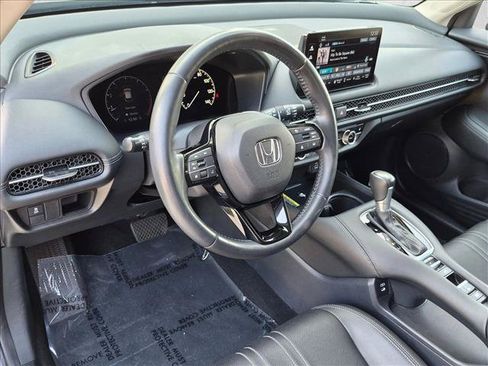 Used 2024 Honda HR-V EX-L image 10