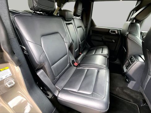 Certified 2025 Ford Bronco Outer Banks AWD/4WD image 20