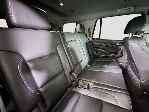 Used 2018 GMC Yukon SLT RWD image 30
