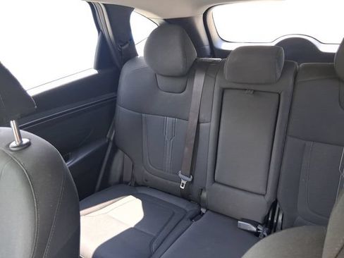 Used 2023 Hyundai Tucson SEL AWD/4WD image 16