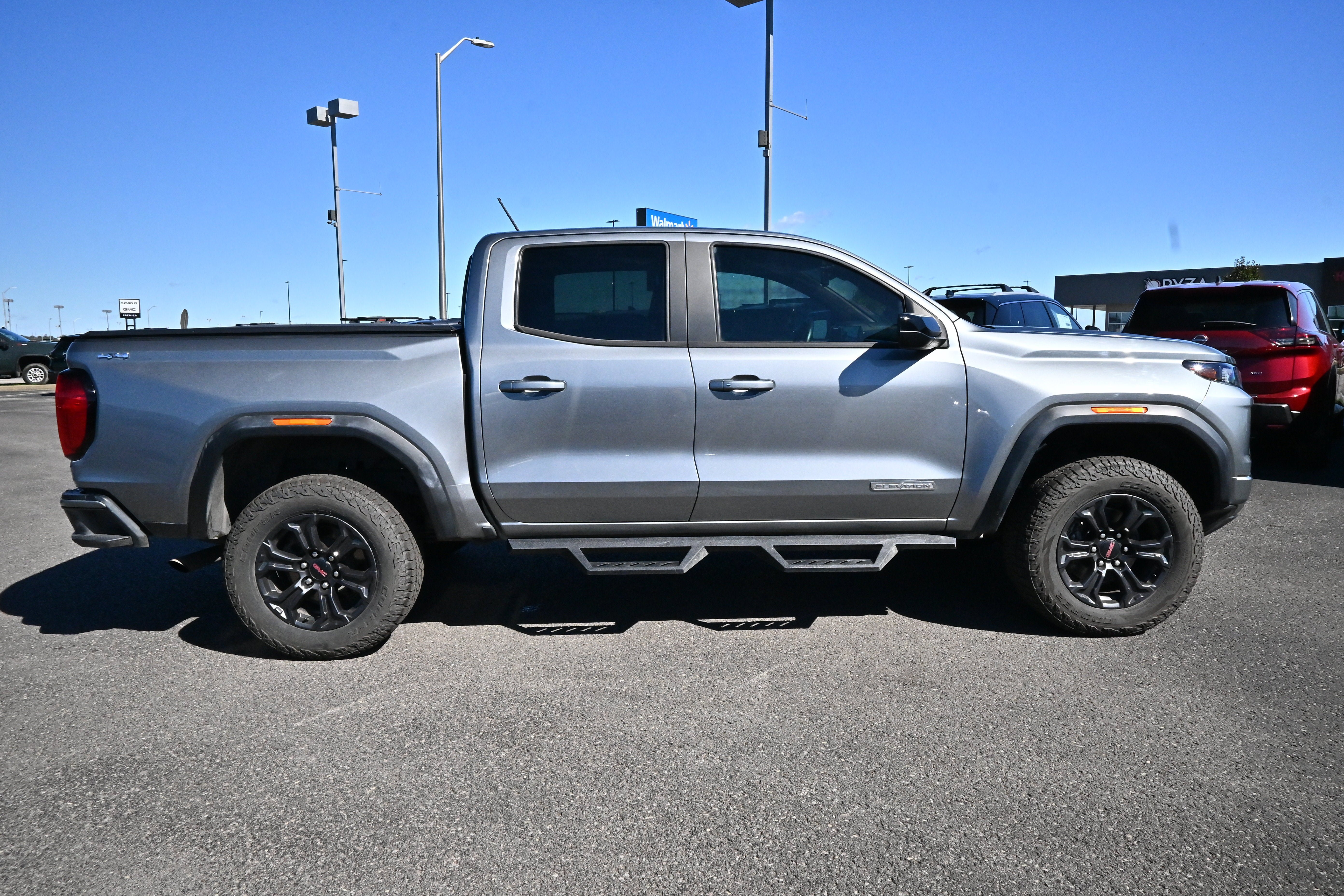 Used 2024 GMC Canyon Elevation w/ Convenience Package AWD/4WD image 5